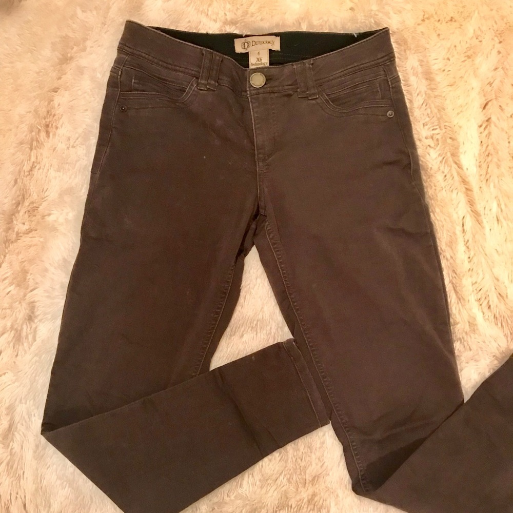 Brown, stretch, skinny jeans